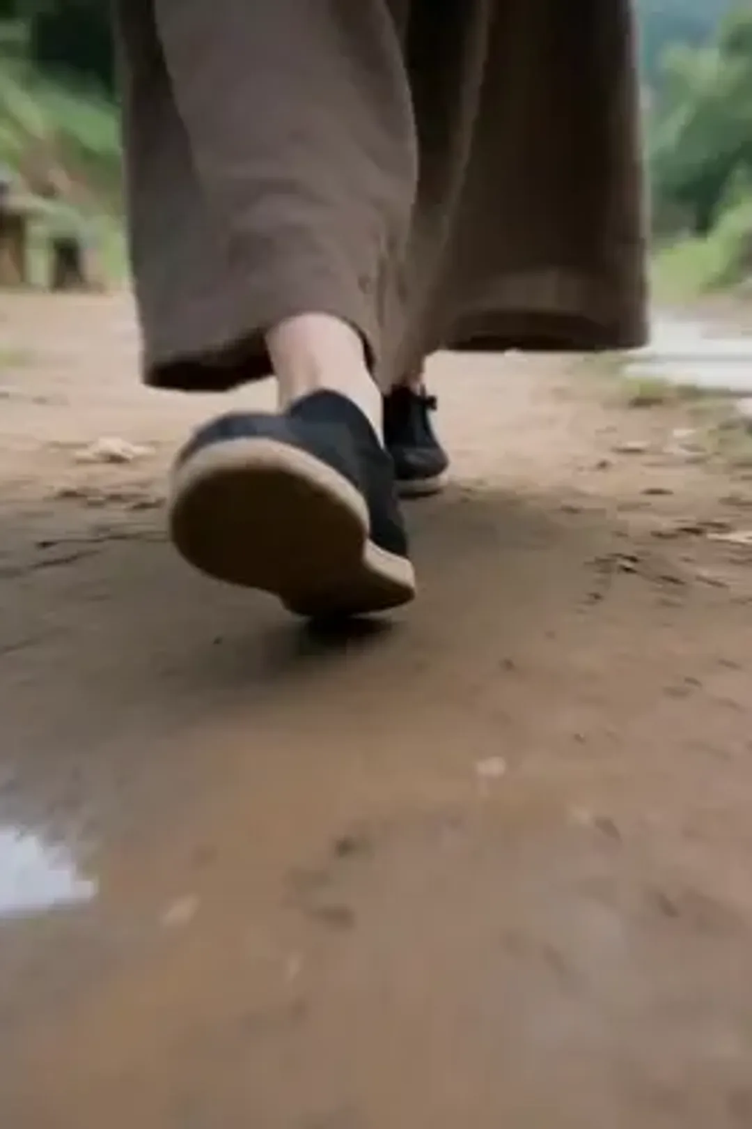 ملصق مسلسل «زوجة الرئيس الخفية»