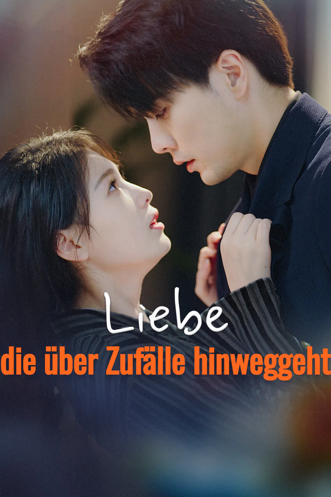 Poster von Liebe, die über Zufälle hinweggeht