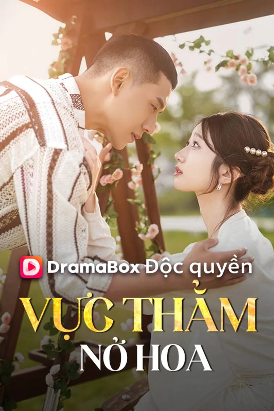 Poster phim Vực Thẳm Nở Hoa
