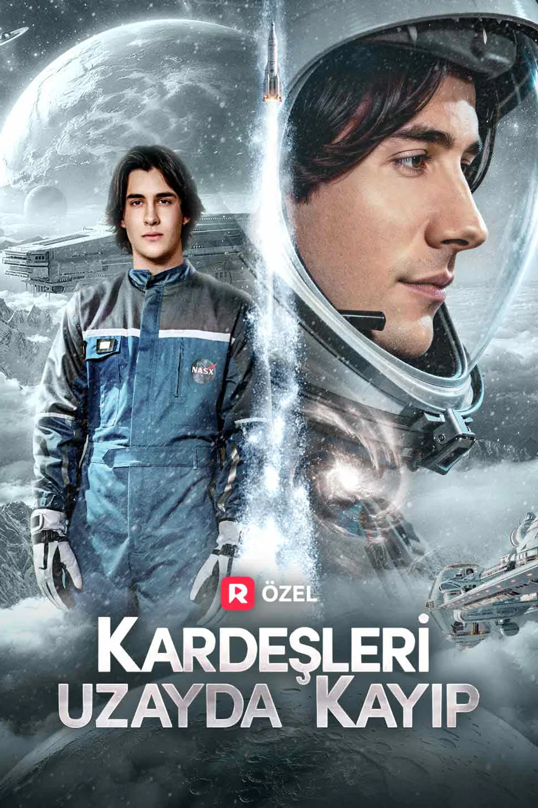 Kardeşleri Uzayda Kayıp afişi
